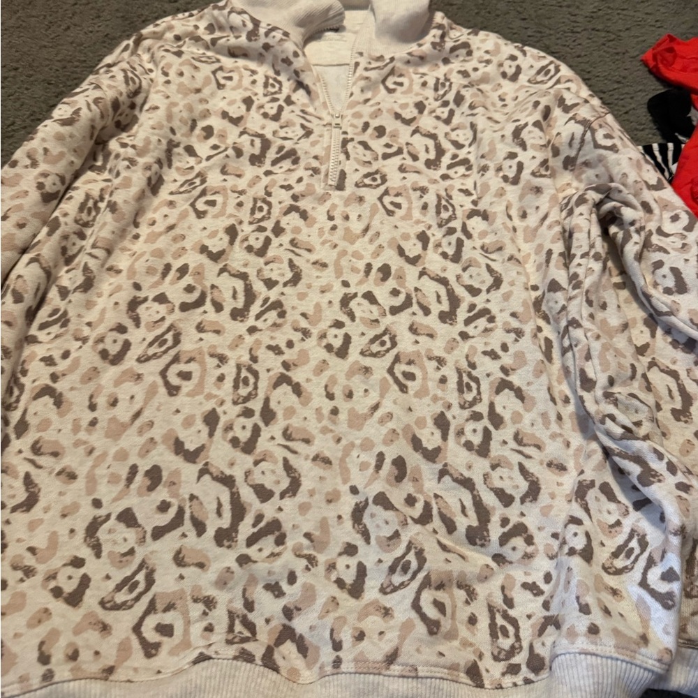 Aerie Cream and Brown Leopard Print Pullover
